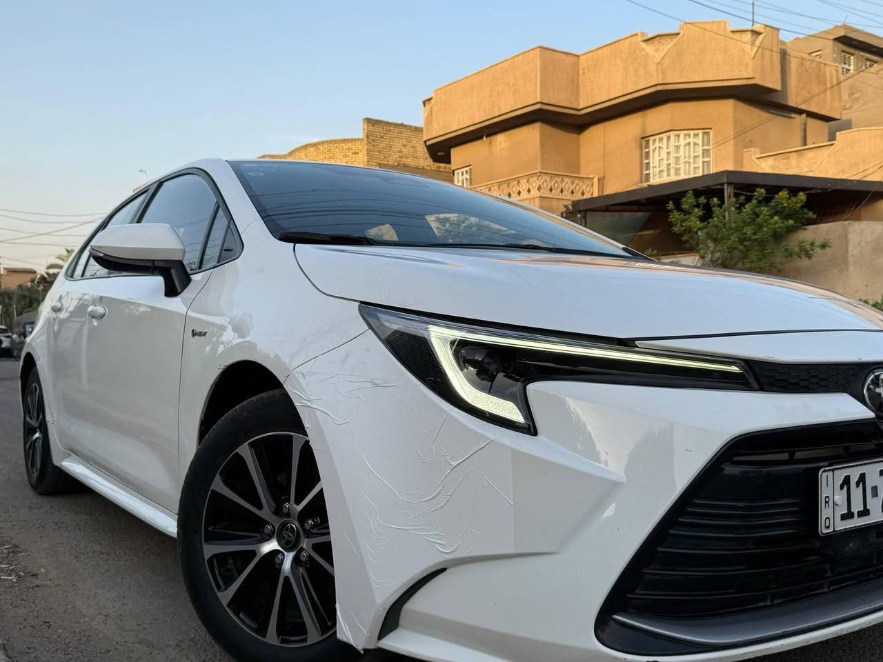 كورلا 2024 محرك 1800 هايبرد HEV
رقم بغداد بسمي هايبرد فول موصفات 1/1 داخل جلد احمر G63 كرسي كهرباء فتحه بصمه السيارة جديد بحاله الشركه على يدي

مكفوله عدا بارد pdr بالجاملغ الامامي و شخط بالهلال قفط

عنواني بغداد 

السعر $138

رقم تواصل ***********

