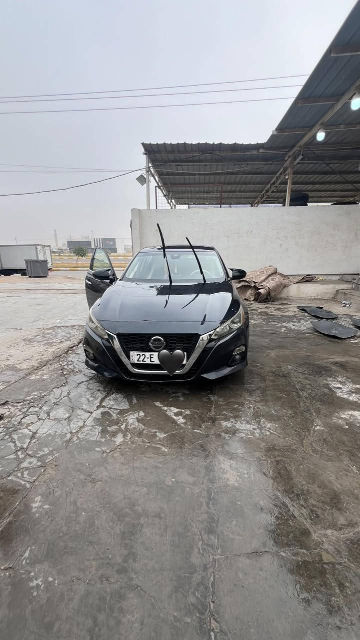 سلام عليكم للبيع نيسان التيما لون نفطي الموصفات SL اعلئ موصفات رادار خلفي رادار امامي ورادار جانبي توقف ذاتي قياده ذاتيه رقم اربيل سنويه باسمي شاشه كبيره تدعم الابل كار بلي قطعتين تبريد دبل جام حادثه قطعتين جاملغ وبنيد بدون دواخل المكان الانبار الرمادي السعر 155وبيه مجال الرقم *********** و***********
