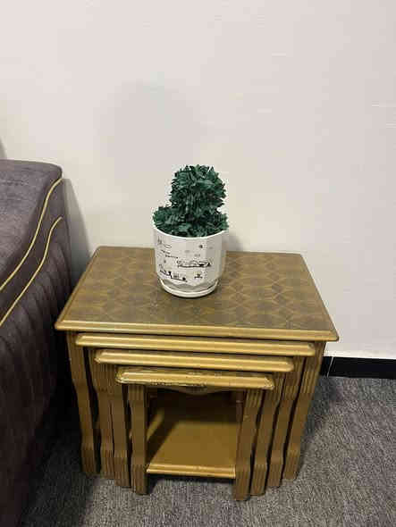 طبلات صاج الأصلي 4 قطع نضيفات السعر 50 وبيهن مجال مكاني بصره بياسين خريبط هاذ رقمي ***********
