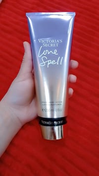 مرطب جسم • ماركة فكتوريا • توصيل محافظات