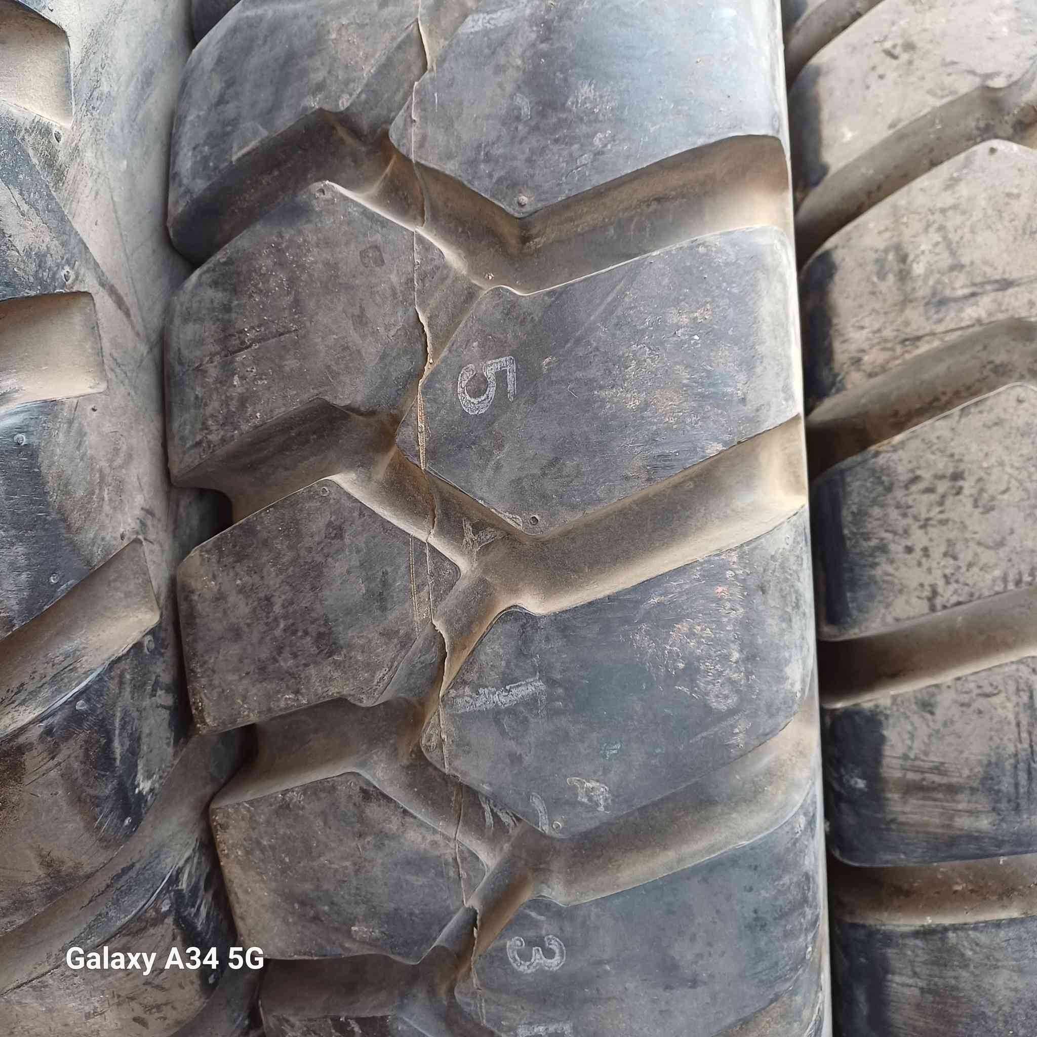 طقم كاوتش مقطوره 
٢٠/٩٠٠  تيل 
للاستعلام ابومحمد 
01200909705


**إذا كنت صاحب هذا الإعلان وتريد حذفه لأي سبب، رجاءا أرسل رسالة إلى الدعم الفني**