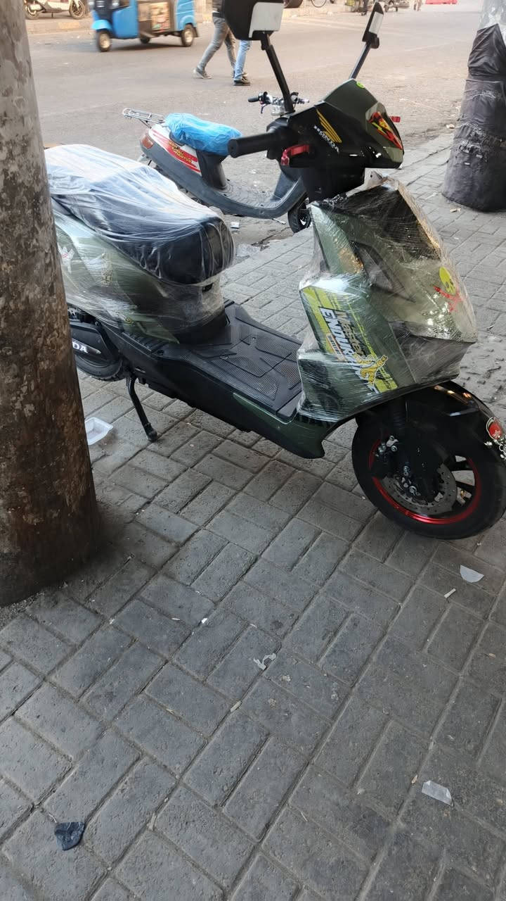 دراجه شحن ماتركس فحل
ست🔋 بطاريات

ربع سرع

موديل ٢٥

سعر ٧٠٠

مكاني بغداد الشعب

***********
