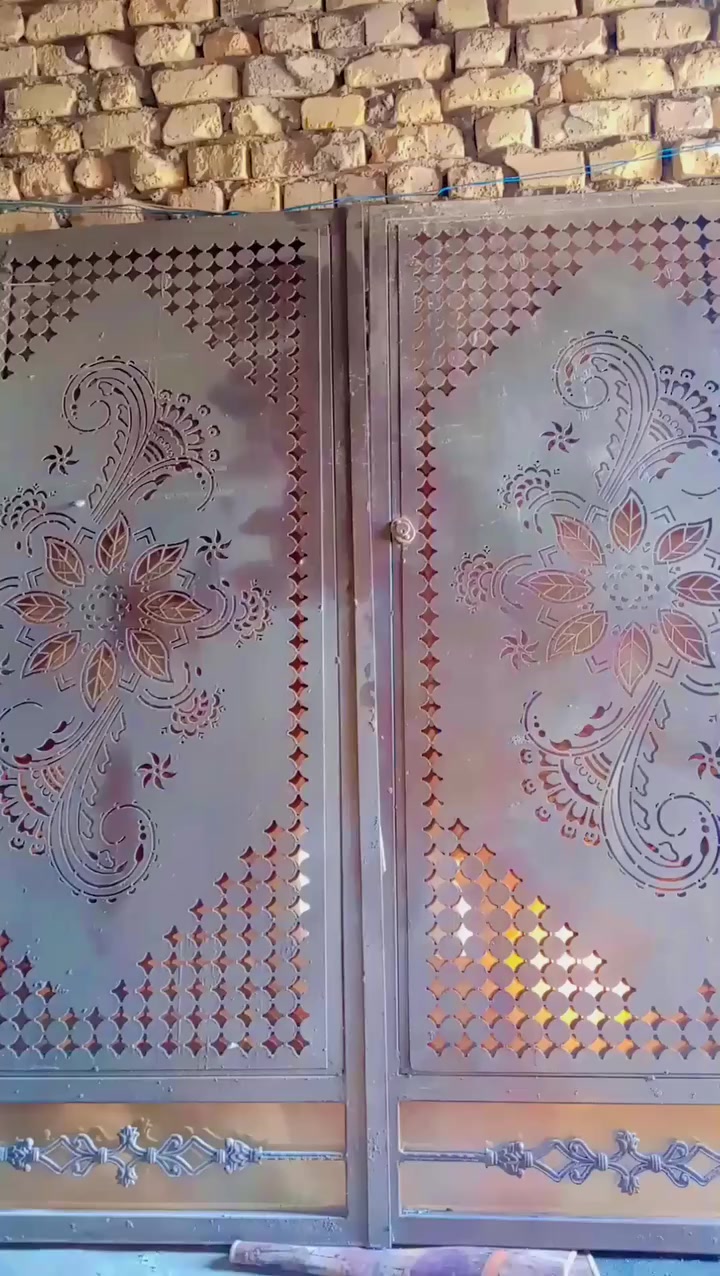 السعر ٢٥٠ وبي مجال مكان بغداد لونه غامق بس بي تراب


**إذا كنت صاحب هذا الإعلان وتريد حذفه لأي سبب، رجاءا أرسل رسالة إلى الدعم الفني**