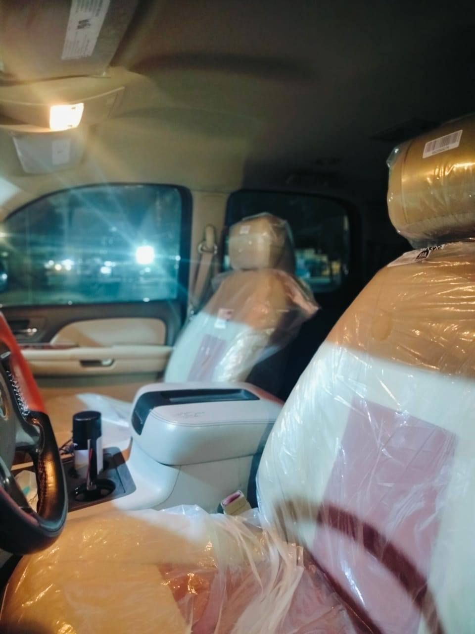 سياره يوكن 2007
سياره مصبوغه حزام مكفوله من الضربه مكينه وكير مكفولات سياره بسمي حداديه جديد وتايرات جدد سعرها 180 والاستفسار ***********
