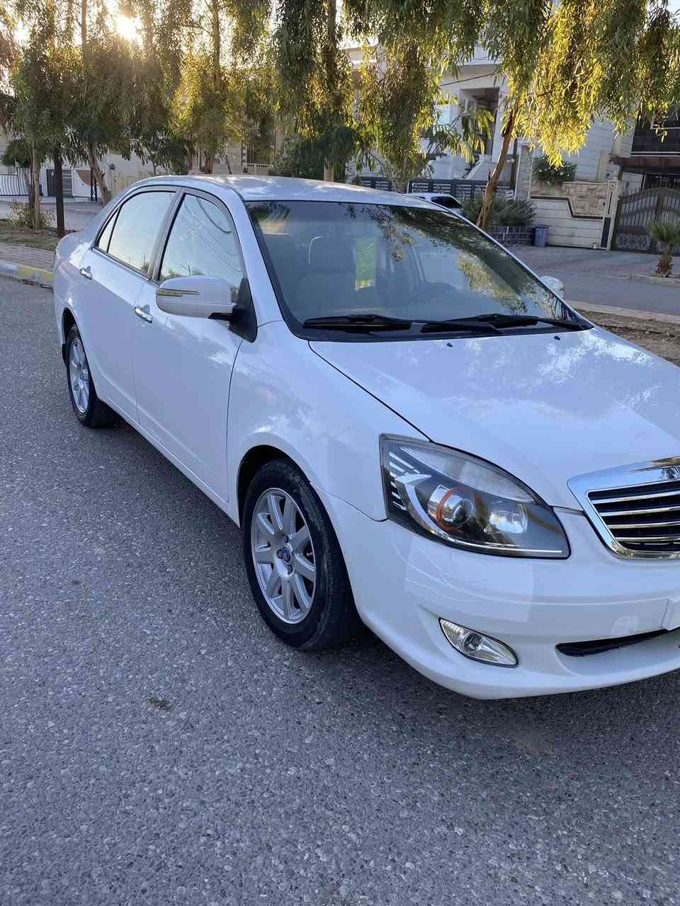 سلام عليكم للبيع جيلي موديل 2013 رقم كركوك مشروع وطني كير مكينه كورلا تبريد شغله حداديه تايرات كهربائيات جديده بطاقه بانزين ثلاث قطع بي صبغ بدون حادث بدون دواخل السعر 62 وبي مجال مكان كركوك للاتصال 
0770 7515122
