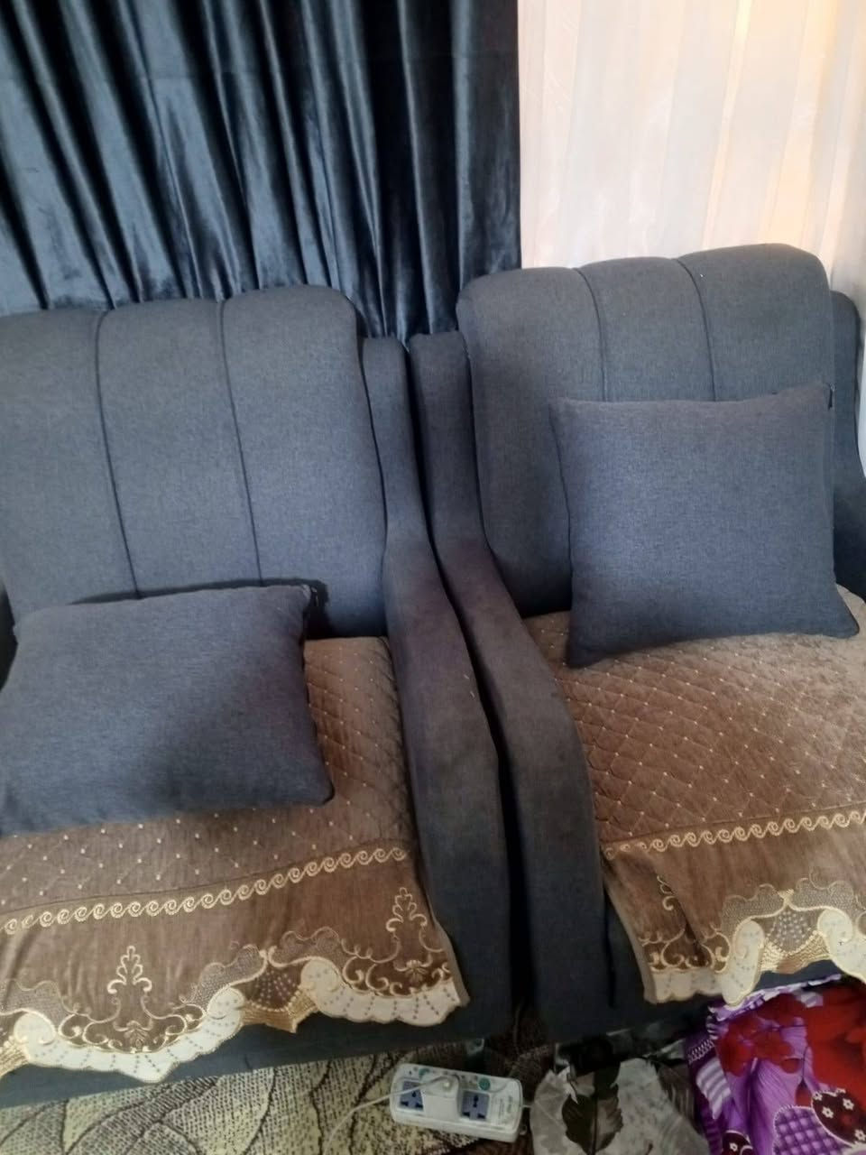 8 مقاعد تركي للبيع 200 الف ***********
