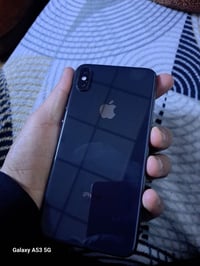 آيفون xs max  256كلشي شغال فيس إيدي وكلشي  مبدل فقط شاشه اصليه  وبطاري...
