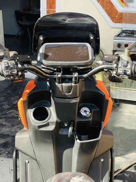 متاح دراجه اباتشي موديل2026مكاني فلوجه ((شركه بغدادB🦅)) مستخدمه 61 يوم مبين بلوصل مال شراء مكتوب التاريخ ومكتوب سعرها بيش اخذتها  ((بطارياتها مسطره ))لاتقارنها بغير بطاريات هذني ضعف البطاريات الي بغير ماطورات المسافه من فلوجه للرمادي رحت بيها وحته اذا تاخذها انطي ضمان تروح بيها للرمادي وضمان شهر من كلشي ايشي بيها تجيني للبيت وتاخذ فلوسك بنسبه للمواصفات مراح اكتبهن لان تتعب ومتخلص مواصفاتها السرعه 120 الحقيقيه 112 بلشارع تمشيها ع مرتاح تعال شوفه وسوقها اذا ماعجبتك تاخذها بلاش اسف على اطاله

مكاني فلوجه سعر مليون و200الف (1,200) 
خاص موجود او ***********
