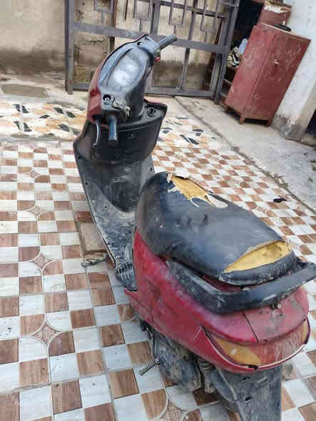 راجة للبيع فراشة شغالة على الفحص ،225 وبيه مجال المكان حلة شارع 80 للاستفسار الرقم ***********
