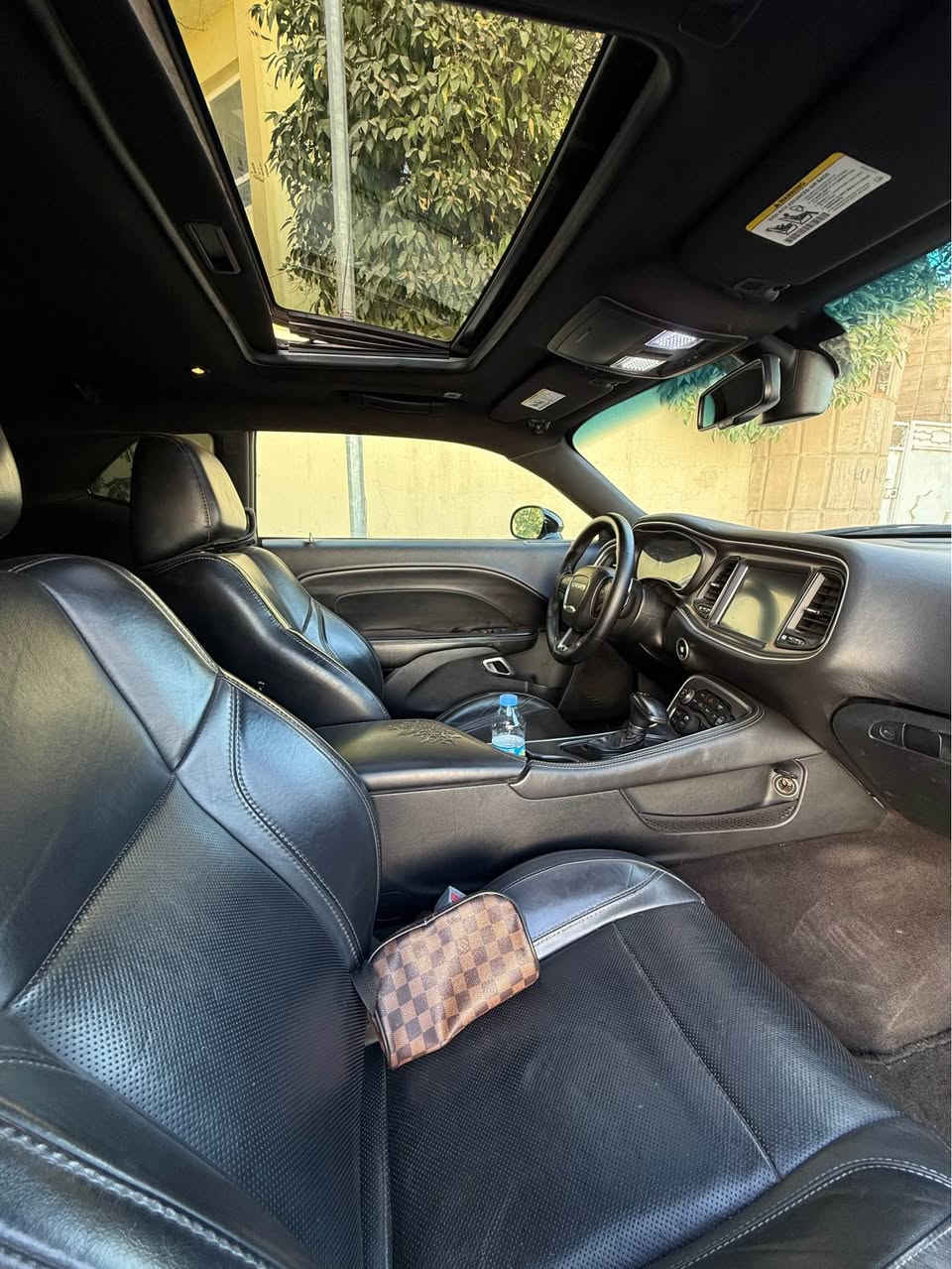 مرحبا اخوان 
جالنجر 2018 مواصفات Gt بلاص فور ويل 
فول فول مواصفات 
سلايت و رادار كشنات حار بارد 
ستيرن هيتر كهربا حساسات خلفي شاشه كبير 
تشغيل عن بعد كشنات جلد حضن 
سيارة كلش جديد مال جناي 
بيها جاملغ سايق صبغ و بنيد مبدل سبورت  جاملغ ثاني بس بخ 
ايرباك سيستم 
سيارة ماشيه 105 الف ميل گير محرك تبريد صدر كلة مكفول صيانه كامل 
بيها مكانين تعديل بارد PDR 
مكاني كركوك *********** كركوك, العراق
