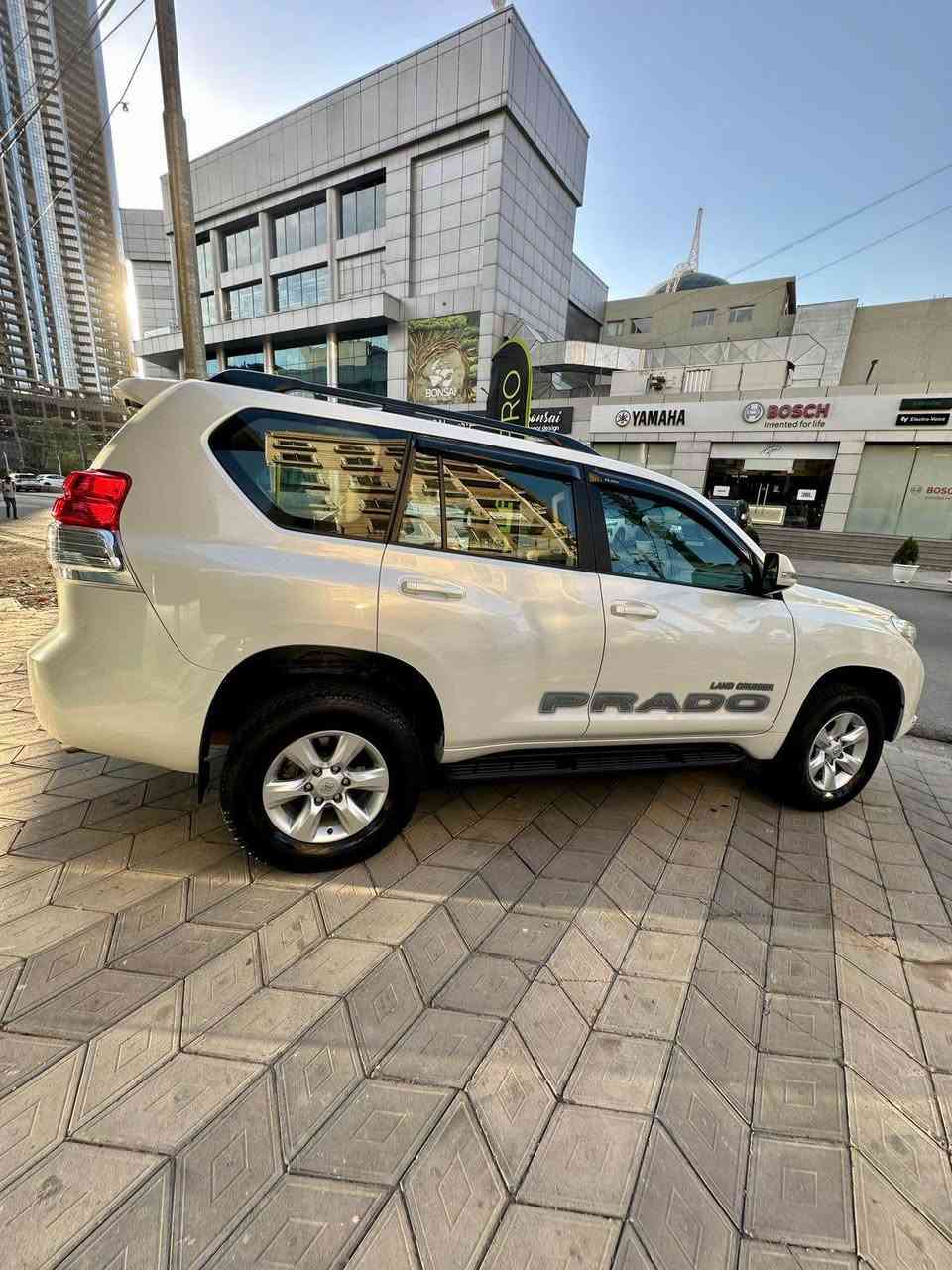 پرادۆ ٢٠١١شەریکەی جیهان سەیارەکە لەسەر دەقی شەریکە ماوەتەوە و تەنها ٧٠ کم حەقیقی رۆیشتوە بێ سبوغە و بێ قەپو قۆپە(ئاوێنە کارەبایی و سوکان تەحەکوم و سەلاجە تەبرید و ٣ مەقعەد و تەبرید مەرکەزی) یەک دەستە سەیارەکە هەموو شتێکی بیلادی شەریکەیە و نرخی داوای ٢٥٠ وەرەقەی لێ دەکەین
بۆ زانیاری زیاتر پەیوەندی بکەن بە ***********
عربي
برادو موديل ٢٠١١ شرکة جیهان بدون سبغ و ماشية ٧٠ كم حقيقي
كل شيء عل سيارة بلادي و مواصفات (مراية كهربائية،تحكم ستيرن،جكمجة ثلاجة،و ٧ راكب،دبل اكسل، تبريد مركزي) للمزيد من المعلومات، يرجى الاتصال بنا رقم موبايل *********** وسع رايدين ٢٥٠ ورقة وسيارة رقم اربيل أربيل, العراق
