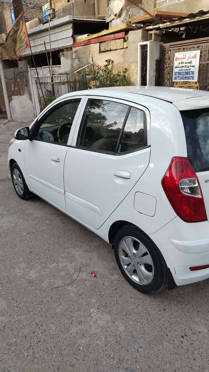 السلام عليكم من رخصت الادمن سياره موديل 13 كفاله عامه ماشيه 74 حقيقي جاهزه من كلشي مكان السياره بغداد تقاطع درويش للتواصل ***********
