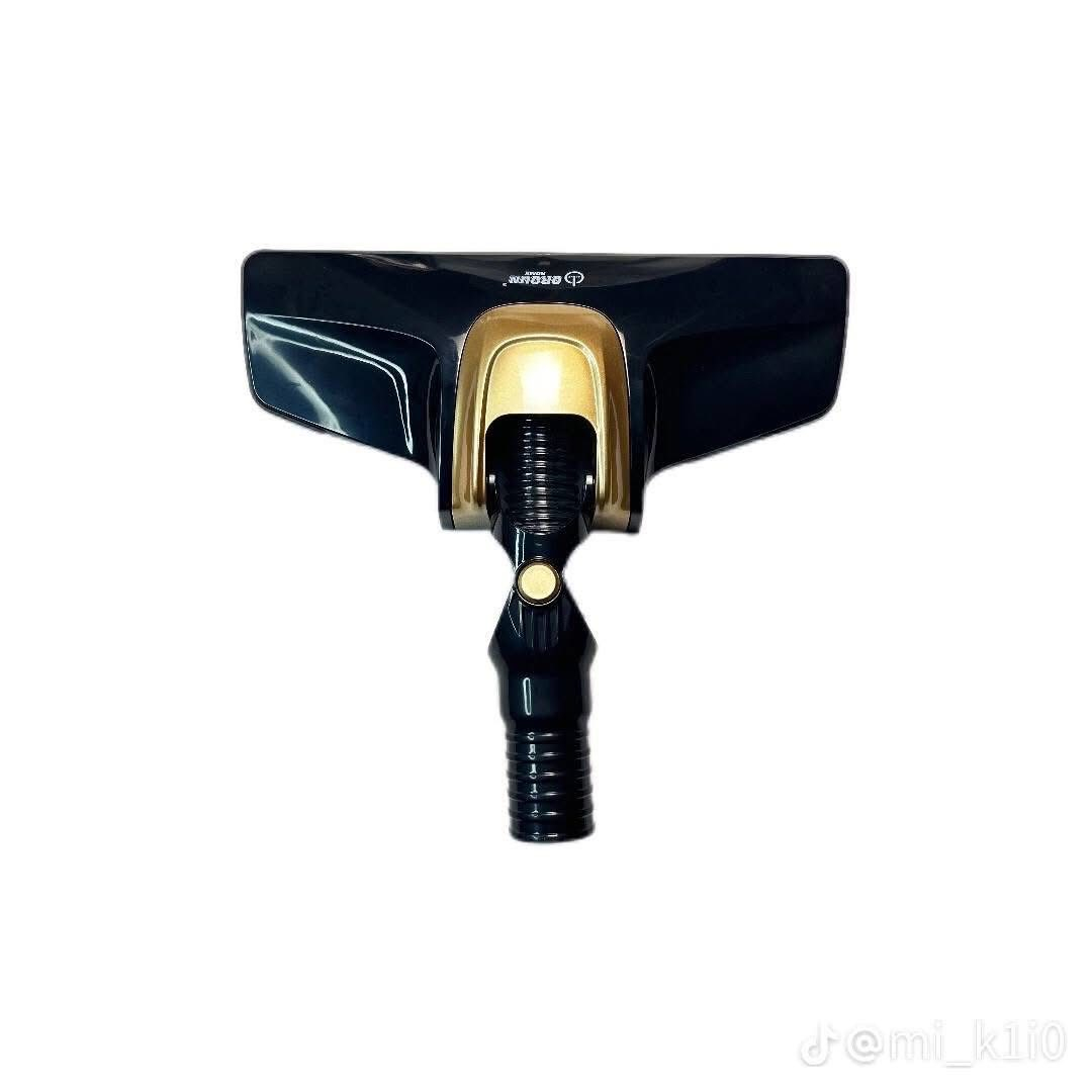 🔥🔥🔥 عرض خاص 🔥🔥🔥 عرض خاص 🔥🔥🔥 مكنسة كهربائية 4 في 1 من كراون،.
القوة: محرك قوي بقدرة 600 واط لشفط فعال وتنظيف عميق.

التصميم: تصميم خفيف الوزن وعملي، يمكن استخدامها كمكنسة أرضية أو يدوية.

الميزات: تعمل بنظام الشفط والنفخ في آن واحد.
الترشيح: مزودة بفلتر HEPA مزدوج متطور قابل للغسل.

السعة: تحتوي على خزان شفاف للغبار بسعة 0.8 لتر

معروضه بالبيجات والمجمعات 55,000 الف دينار 🙂🙂.                يمنه وبسس✌️✌️السعر 🔥 35,000 الف دينار 🔥                                   

 التوصيل مجاني لكافة محافظات العراق


**إذا كنت صاحب هذا الإعلان وتريد حذفه لأي سبب، رجاءا أرسل رسالة إلى الدعم الفني**