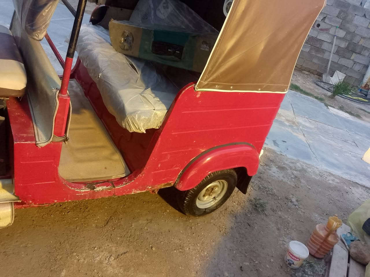 السلام عليكم تكتك للبيع اوراق  كاملة نقص بس الوصل مال المصطفه مكاني النهر وأن  ***********
