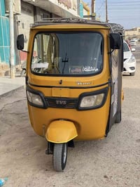 تكتك للبيع تي في إس موديل 2019 مرقم وسنويه بس الوحات تستلمهن الاستفسار...