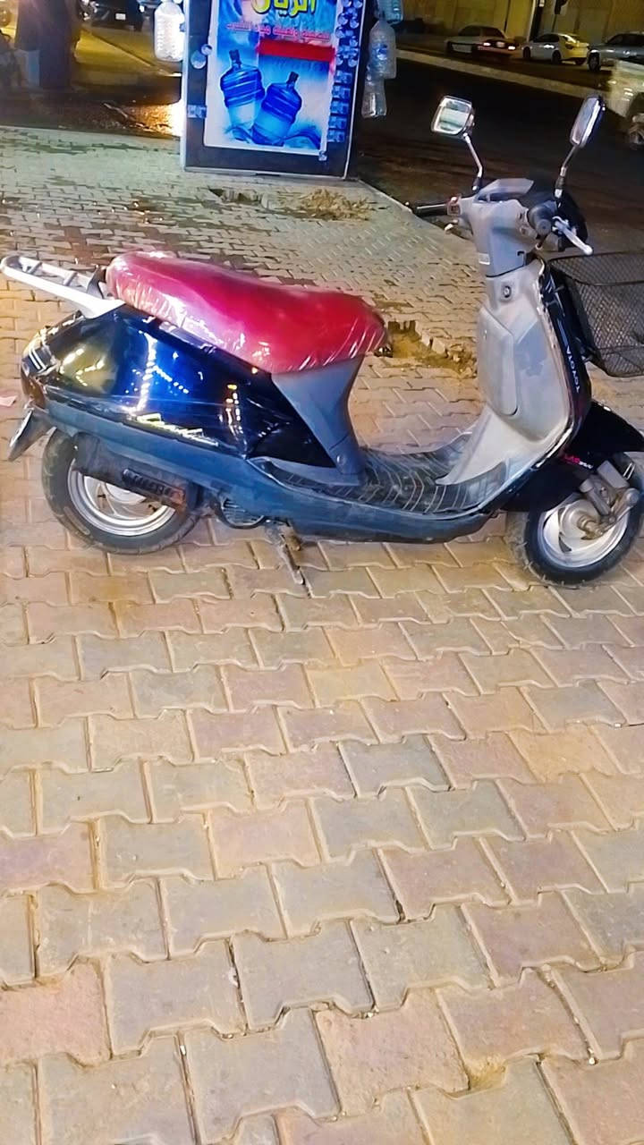 سلام عليكم ورحمه الله وبركاته ماطور هوندا للبيع شرط الفحص مابيه اي عيب نضافه كدام العين السعر 400 الف وبي مجال للطيبين مكاني كركوك الرقم *********** رجاء الي مو شراي لا يخابر
