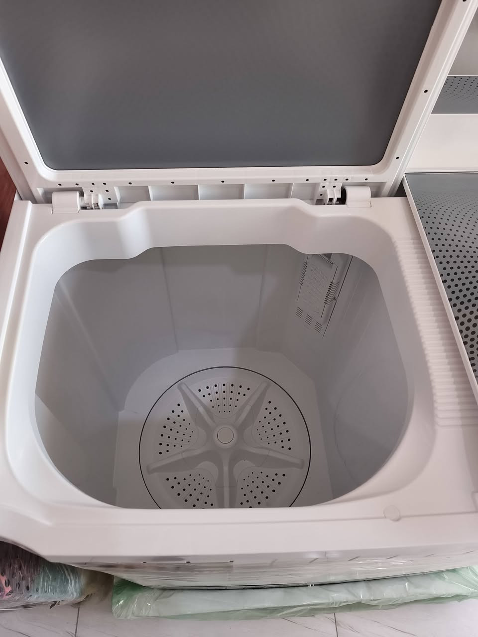 ثلاجات جديد ومستعمل كلمن وسعره


**إذا كنت صاحب هذا الإعلان وتريد حذفه لأي سبب، رجاءا أرسل رسالة إلى الدعم الفني**