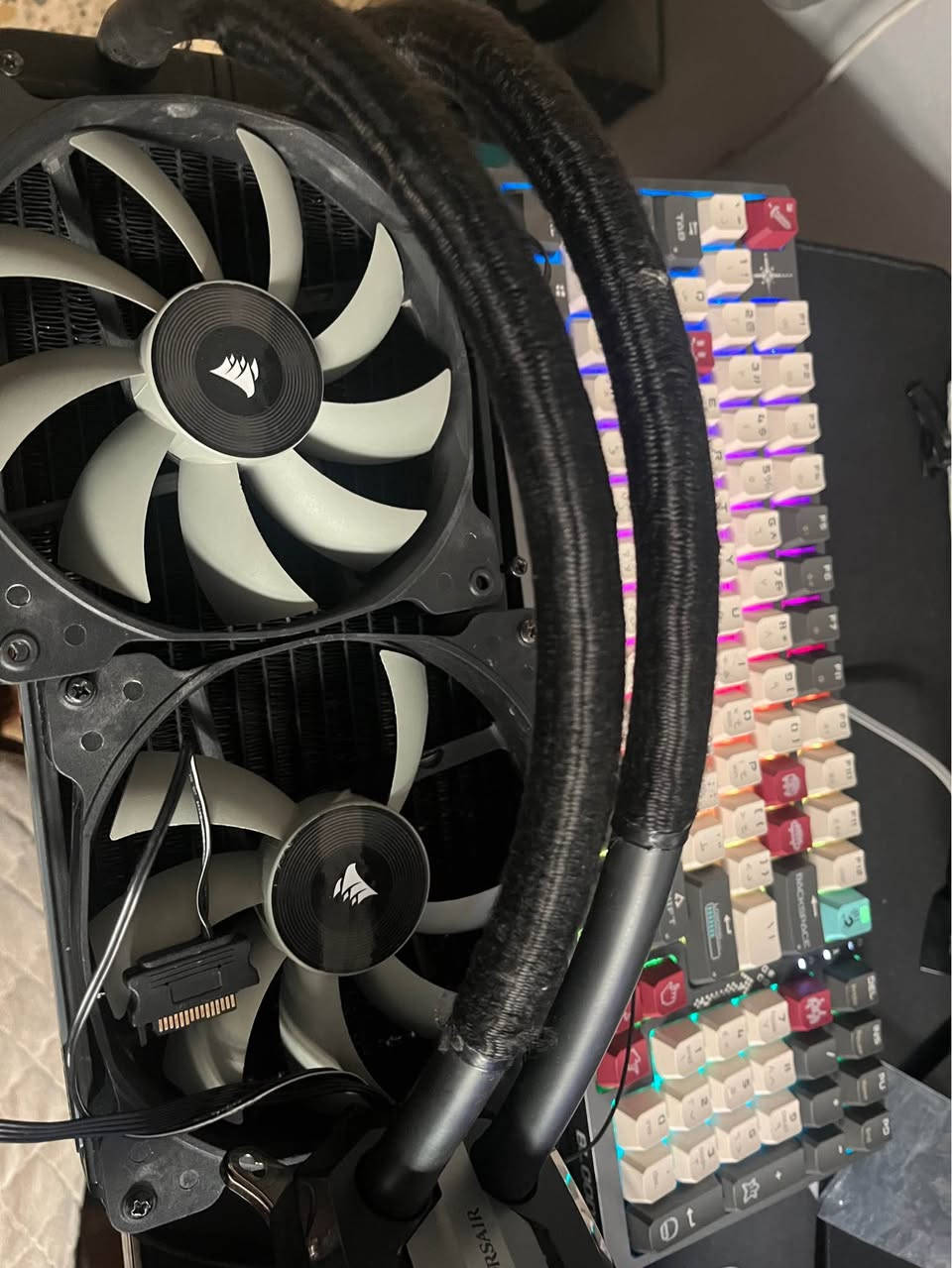 غراض للبيع

معالج رايزن 3400g سعر ٤٥ الف

٣ مراوح كت كيس ٢ حجم كبير وحده صغيره 
سعر. ٢٥الف

مبرد مائي كورسير بالضبط معرف مشكلته نقص براغي ٣٠ الف بيه مجال

مبرد ديب كول جديد دبل مروحه سعر ٤٠ الف

مبرد دبل مراوح دبل تور ٣٥ الف

هارد ssd 512 سعر ٨٠ الف

مروحتين حجم ٩٠ ملي argb مرتبات كلش سعر ١٥ الف

توصيل ٥ الاف لجميع المحافظات موصل, نينوى


**إذا كنت صاحب هذا الإعلان وتريد حذفه لأي سبب، رجاءا أرسل رسالة إلى الدعم الفني**