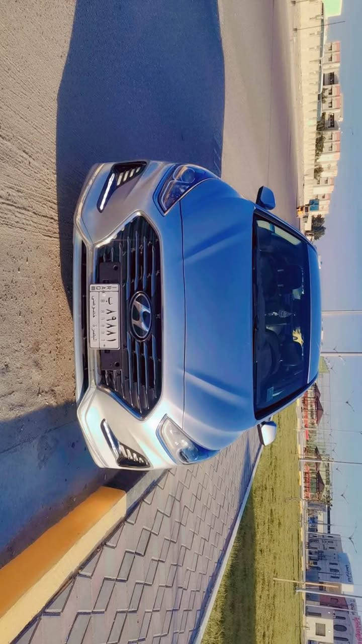 السلام عليكم ***********
سوناتا 2020وراد كوري كفالة من الضربة 
بيها باب خلف السايق مفتوح 
وبيها جاملغات خلفي ايمن وايسر بيهن صبغ فقط حلو مفحوصه يم المندلاوي تحم ستيرن جهتين محرك مامفتوح ولاتبخير ولاتنقيص محرك دووش وكير Atتبريد وتدفئة وماشية 83 الف سنويه لغايه 2027 مشروع وطني وصاحبها جاهز للتحويل عنوان السيارة الجمعيات والسعر 165 ورقه
*********** الزبير, البصرة
