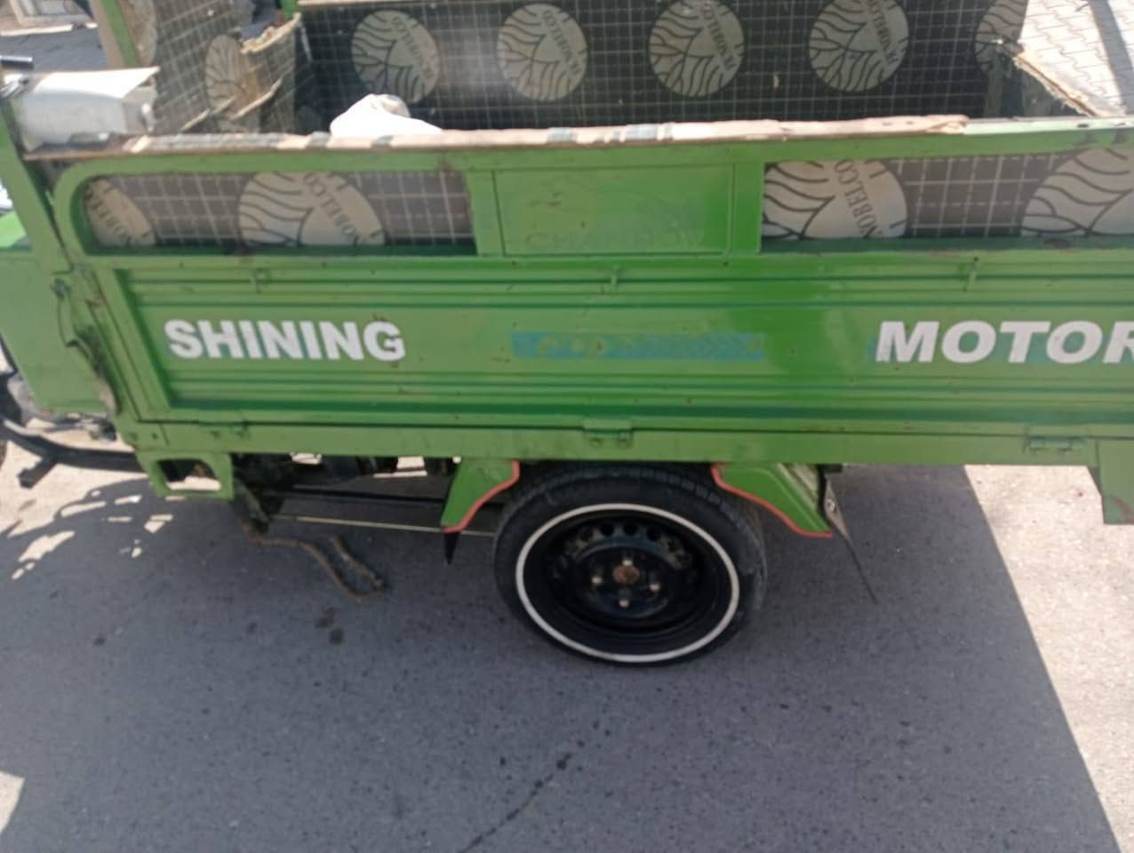 السلام عليكم جمره موديل 2021 كمله مكمله من كلشي مابيه نقص برغي السعر مليون ٥٥٠ بيه مجال رقم الهاتف***********
