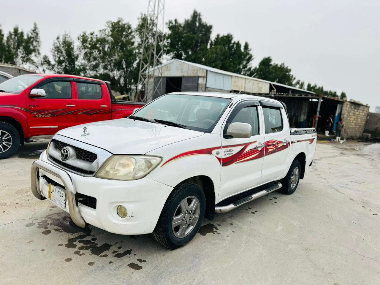 يالله سلام عليكم للبيع 2010 سعودي خطتها مال لشركه كفاله عامه سونار من ليت للبك لايت سياره كارتون مكينه كفاله كير كفاله حداده وتخم تاير جديد تبريد ثلج بسمي تحويل مباشر سلمك رقم دولي ما تدفع عليه ربع كله عليه رقم ميسان 
مكاني ذي قار قضاء الرفاعي السعر 150 وبيها مجال سياره مال جناي وبل عافيه عل ياخذها *********** 
***********
