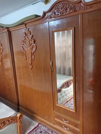 غرفة خشب عراقي • نجف • استعمال ٧ أشهر