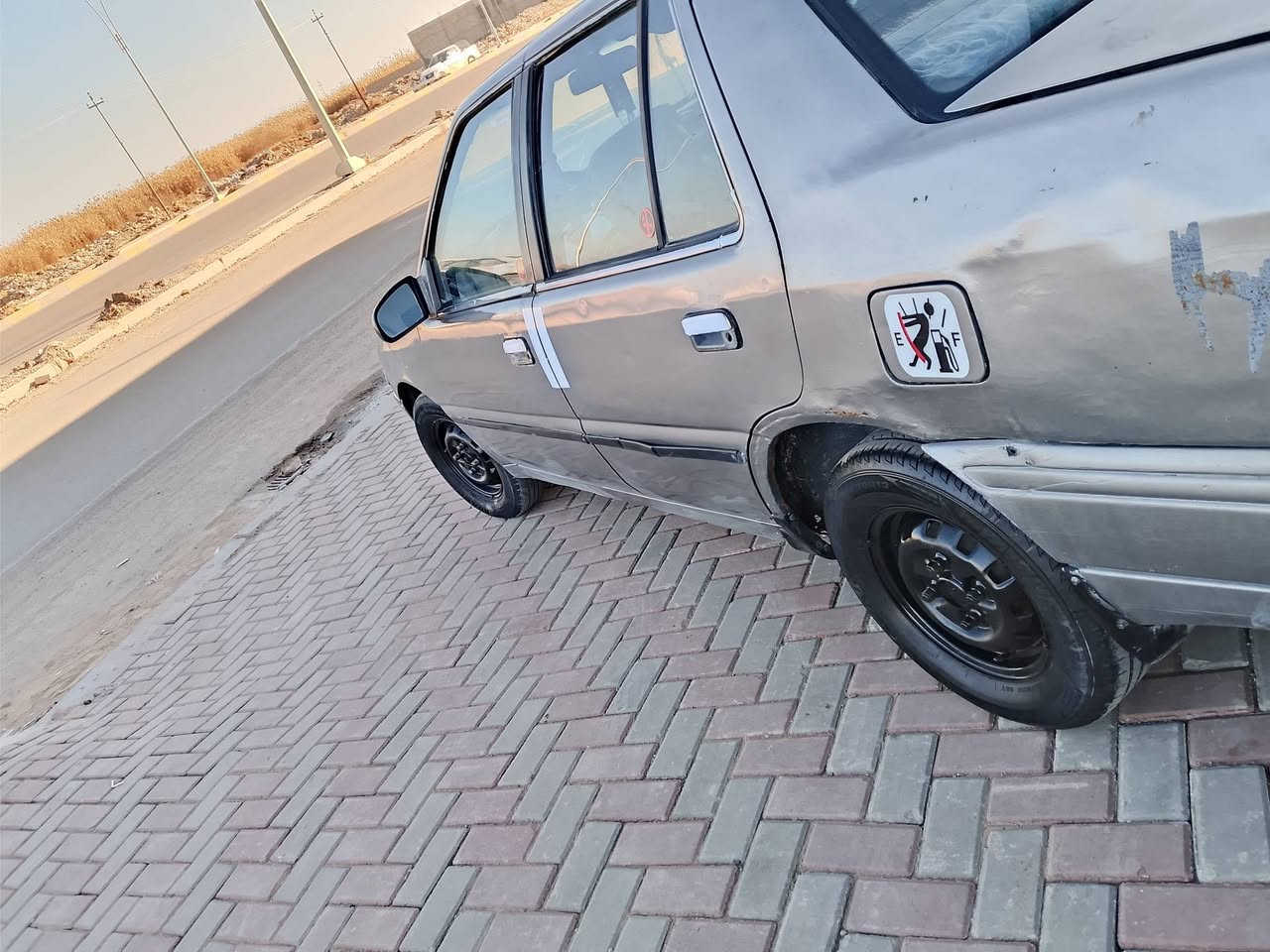 السلام عليكم  مكلف بلنشر
اكسنت للبيع محرك كير شرط كهربائيات شغاله نكره سلف تبريد بس غاز صلاح الدين أ سنوية عاج تريد تحويل اوكالة سنوية ل29  تايرات جدد صدر زين كير اوتوماتيك 
السعر 25 وبيها مجال بيع مستعجل 
 الاتصال. ***********.... ***********... 

المكان بيجي...
