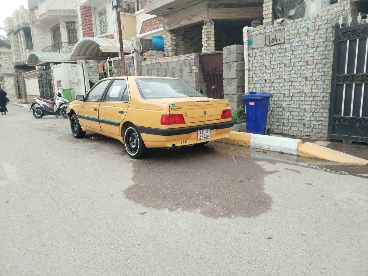 لميس ٢٠١٥
السيارة مدوشمة تخم تاير
مكينةكير حدادية مكفولات
هيئة مصفرةسنوية لل٢٧
تبريد ثلج
لا ضربه ولا صبغ
ميكانيك خير من الله
السعر ٤٢
بغداد الزعفرانية
للتواصل ***********
