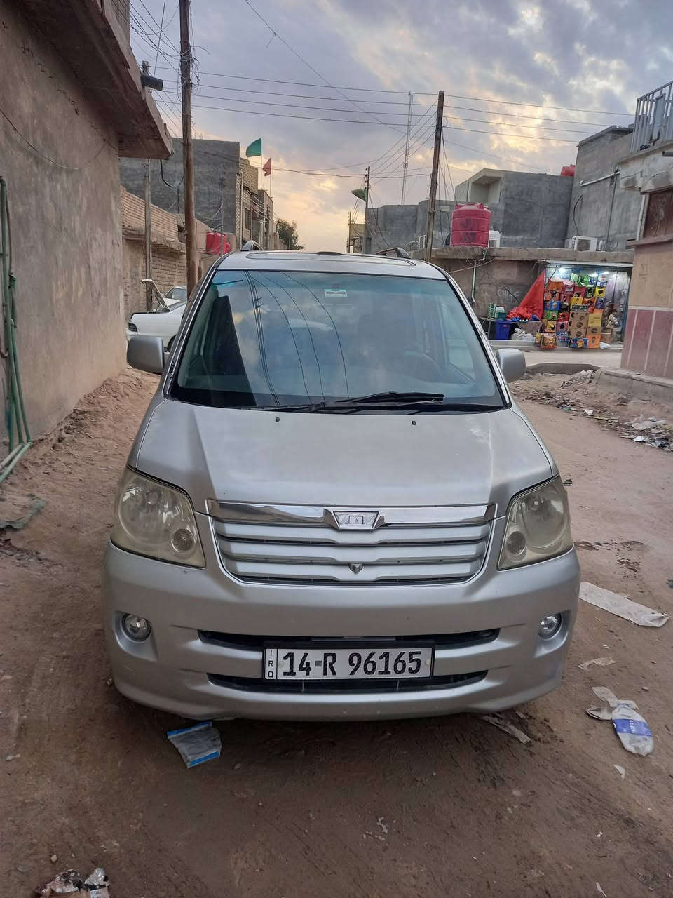 تيوتا نها ٢٠٠٢
٧ راكب
فتحتين سقف
تبريد ٣ قطع نقص غاز
حدادية تحتاج ادامة
كير ومحرك ٢٤٠٠ ٤ سلندر كفالة 
رقم انكليزي
سنوية ل ٢٠٢٨ 
مكان السيارة / الزبير
للاستفسار
***********
