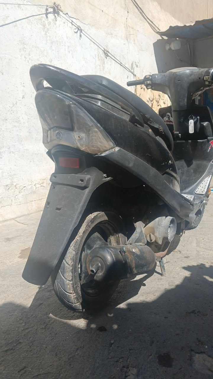 دراجه ماكس عدله للبيع السعر 350العنوان حي السلام الطوبجي قرب دائرة المرور الرقم ***********
