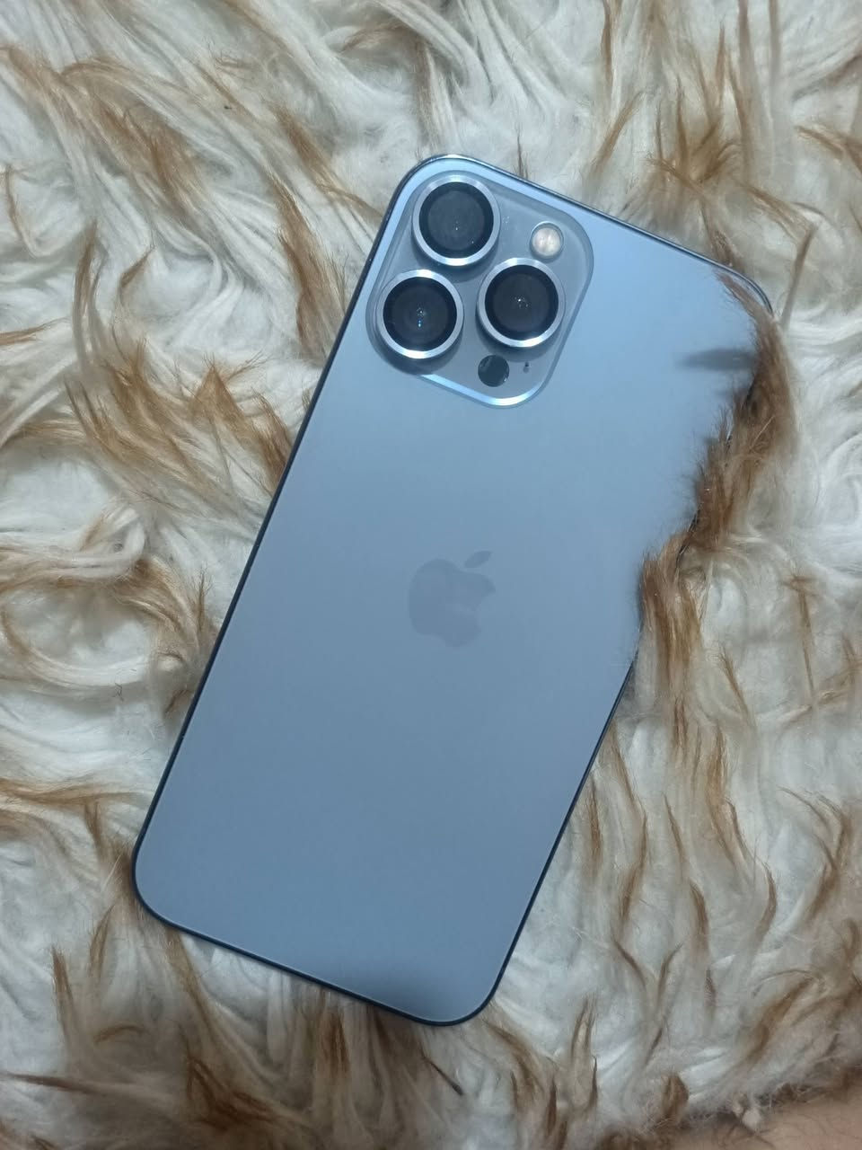 ١٣ برو ماكس
ذاكره٢٥٦
بطاريه٨٨ بلاد 
امريكي 
مستبدل ضهر فقط
مكاني بغداد السعر٦٧٥ وبي مجال 
***********
