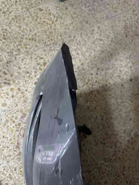 السلام عليكم دعاميه جارجر اصليه مال سياره 18 بيهة تعديل فايبر وزلوغ خفيفه صفحة اليمنه عوزهة بس مساكة
قيم واخذ 
***********
