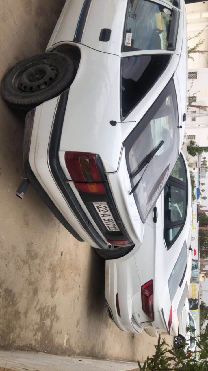 اوبل فكترا جنطه حجم 20موديل 1991 سنويه جديده بيهه كوبون نزين شاشه لمس قفل مركزي صبغ عام للجمالي فقط  كهربائيات كلهه شغاله فتحت سقف شغاله  رقم صاحب السياره *********** كركوك, العراق
