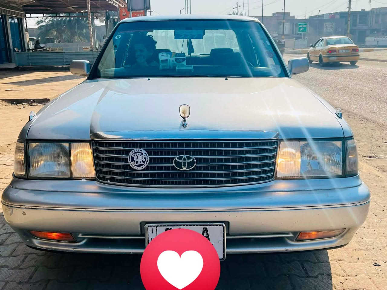 السلام وعليكم سياره ارنب طويل للبيع بلاد يسره سرعتها 240  تبريد شغال تدفه شغله برغي ما عايزه شرط الفحص موديل 92 سياره مصبوغه للجماليه بدون ضربه محرك اثنين ونص  مكينه وكير مكفوله وتحويل ثاني يوم سياره اب اسمي رقم دوالي صلاح الدين   السعر 80 العنوان ديوانيه بل شاميه رقم الموبايل ***********
