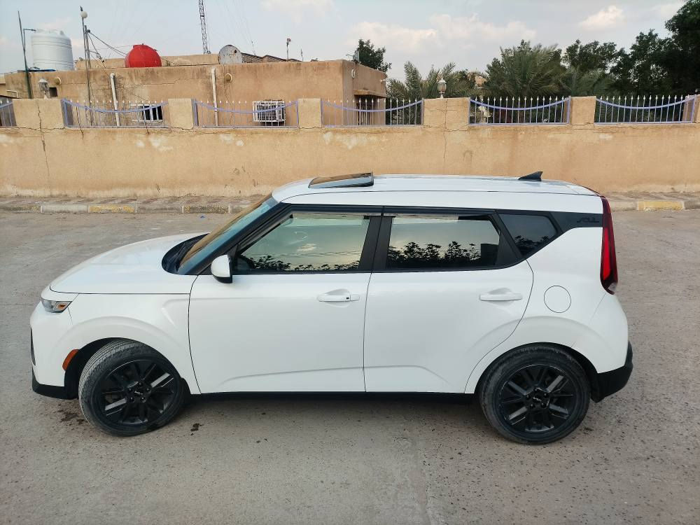 للبيع 
كيا صول موديل2022
وارد امريكا 
ضرر جدا خفيف
مقدمة البنيد فقط
صور الحادث ورقم الشاصي بالمنشور
السياره فول مواصفات 
بصمه 
فتحه
تشغيل عن بعد 
رادارات
تدفئه بالكشنات
شاشه كبيره
كاميرا
شحن وايرلس
وبعد بيها مواصفات 
السياره ماشيه44 حقيقي
رقم بابل 
السعر155
مكاني بابل شارع60 مجسر الثوره 
*********** حلة, بابل
