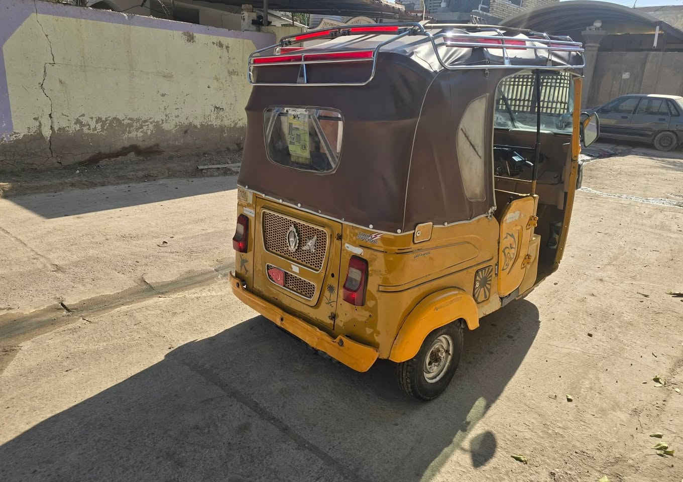 اقرة تفاصيل قبل لاتتصل تكتك ٢١ رقم وسنوية نكليزي بابل بأسمي ***********
مكلف خاص مغلق تفاصيله 
كهربائيات شغاله كلها معمره دوس محرك تجفيت جديد مكفول من تنقيص وتبخير + فقط بيها لغد + رقم مداور ثاني يوم
