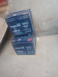 بطاريات • درجه ار 9 • ٥ قطع