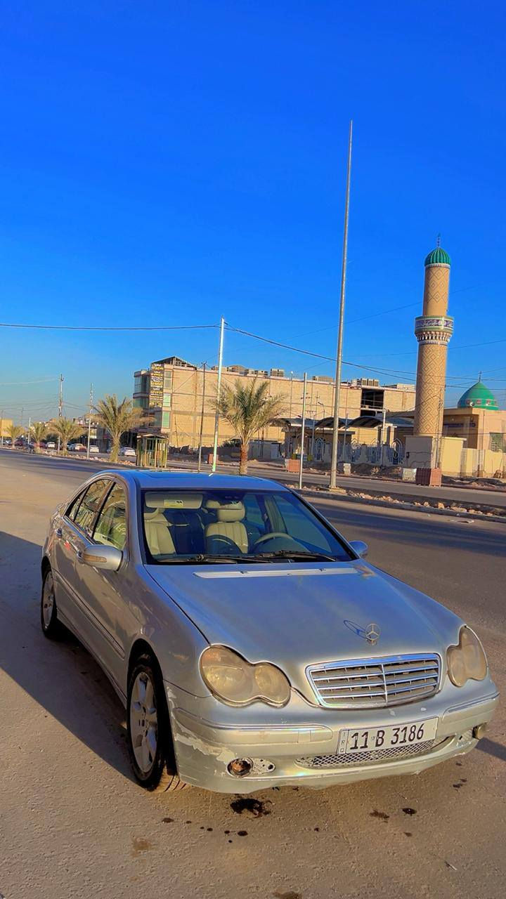 سلام عليكم مارسدس c280 موديل 2007 مكينه 350 كير جديد حداديه بيه نقص دبلات تبريد شغال تدفئة شغاله تدفئة كشنات كشنات كهرباء جلد فتحه حساسات سياره حلوه بيه نواقص بصيطه رقم بغداد بسمنه تحويل ثاني يوم للبيع او مراوس مكاني نجف اي ستفسار خاص او واتساب ***********
