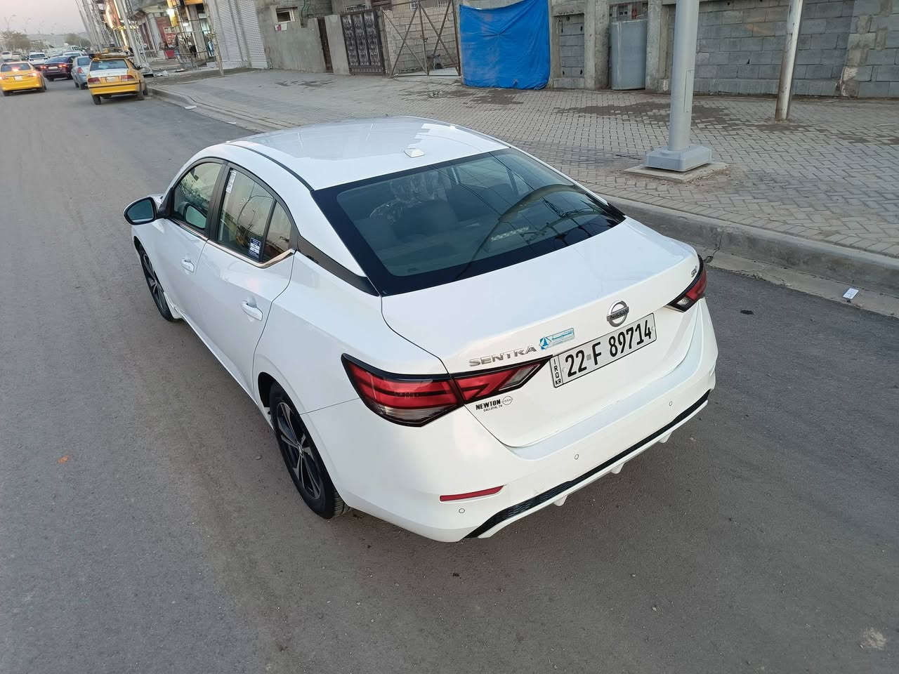 سنترا 2022 SV
سعر 140 وبي مجال بسيط
....***********... بيها جاملغ و بونيت بدون دواخل و ايرباك بصمة رادار امامي و جانبي و خلفي جميع انظومات القيادة و نظام اقتصادي شاشة كبير ايباد و كاميرا 📷 فول hd و تحديد مسار و اوتو ستوب توقف ذاتي گير محرك تبريد كهربائيات حالة وكالة مابيهه مصروف دولار بعد بيهه هوايه مواصفات مكانها كركوك سياره رقم اربيل بسمي كوبون بنزين موجود
