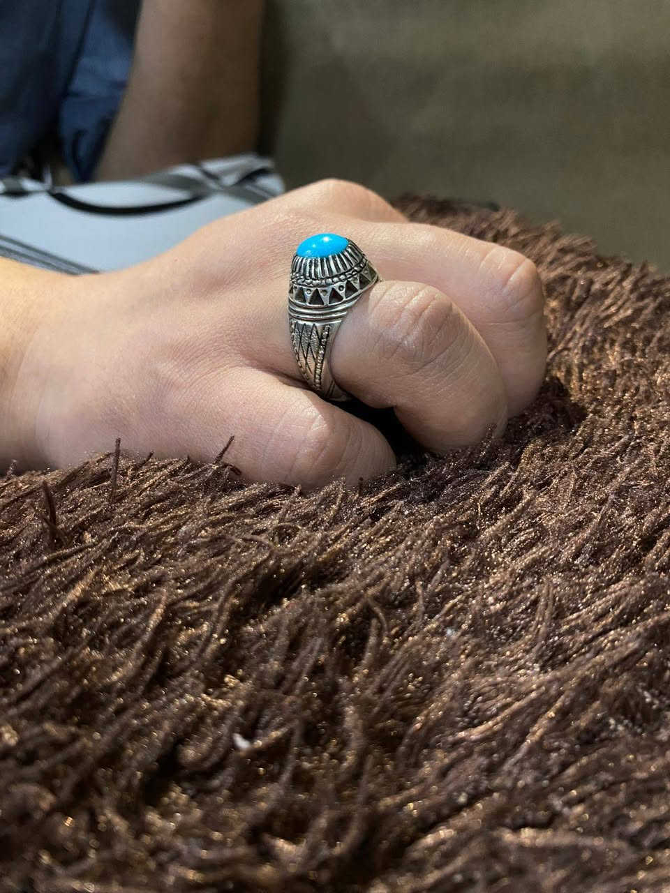 السلام عليكم ورحمه رمضان كريم انشالله قبول الطاعات .
لبة فيروز نيشابور طبيعي غير معالج صافية بنسبة٩٠ %قطعة تحفة بلون حبري طبيعي مميز بصياغة يدوية ثقيلة 
للمبدع شرفيان فضه990  
سعر مناسب انشالله بنسبة للحبري ..
اي ستفسار خاص


**إذا كنت صاحب هذا الإعلان وتريد حذفه لأي سبب، رجاءا أرسل رسالة إلى الدعم الفني**