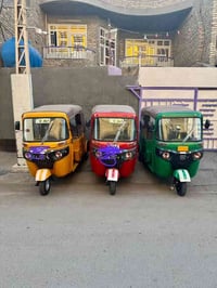 تك تك مستعملة نظيف العنوان مدينة الصدر الأورفلي مرقم07716665029     (0...