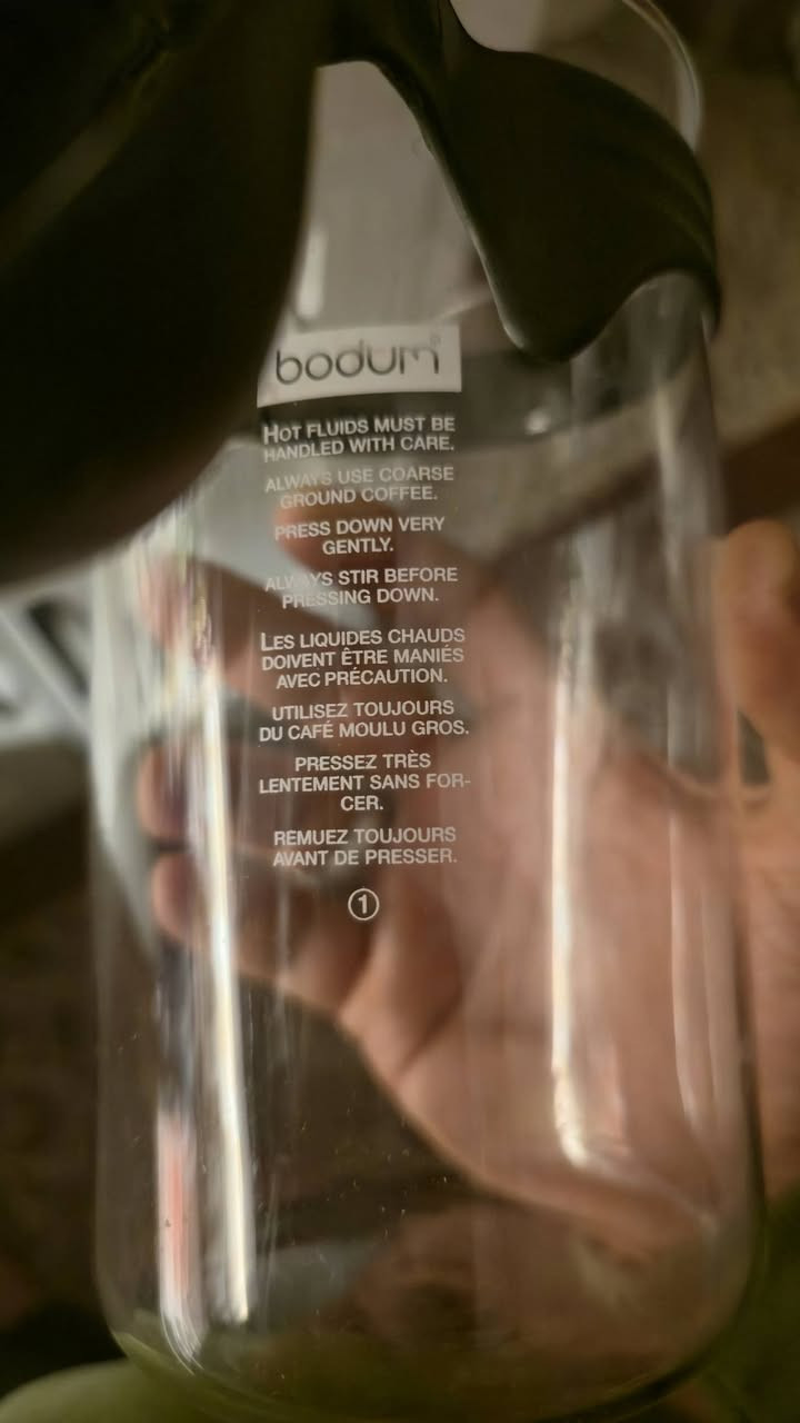 فرنش برس لتحضير القهوة وعمل فوم الحليب ماركة (بودوم الدنماركية)
الحجم متوسط، بالة زجاج بيركس مقاومة للحرارة. السعر ٢٥ الف


**إذا كنت صاحب هذا الإعلان وتريد حذفه لأي سبب، رجاءا أرسل رسالة إلى الدعم الفني**