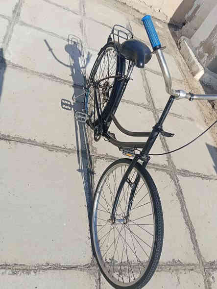 سلام عليكم باسكل لبيع مكان محموديه سعر 65بي مجال ***********
