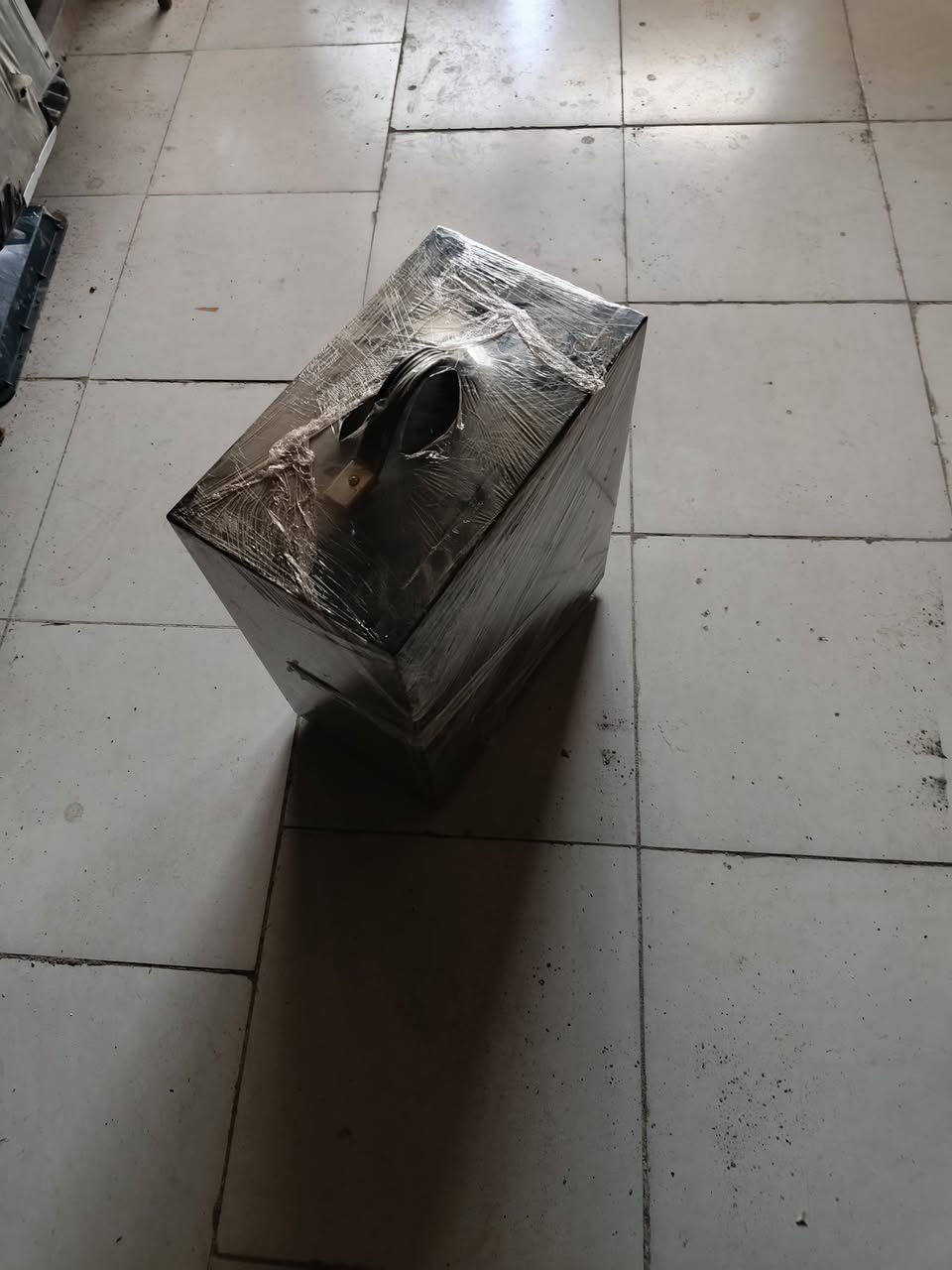 للبيع من رخصة الادمن سماعات +مكاسر السعر بلتعليق


**إذا كنت صاحب هذا الإعلان وتريد حذفه لأي سبب، رجاءا أرسل رسالة إلى الدعم الفني**