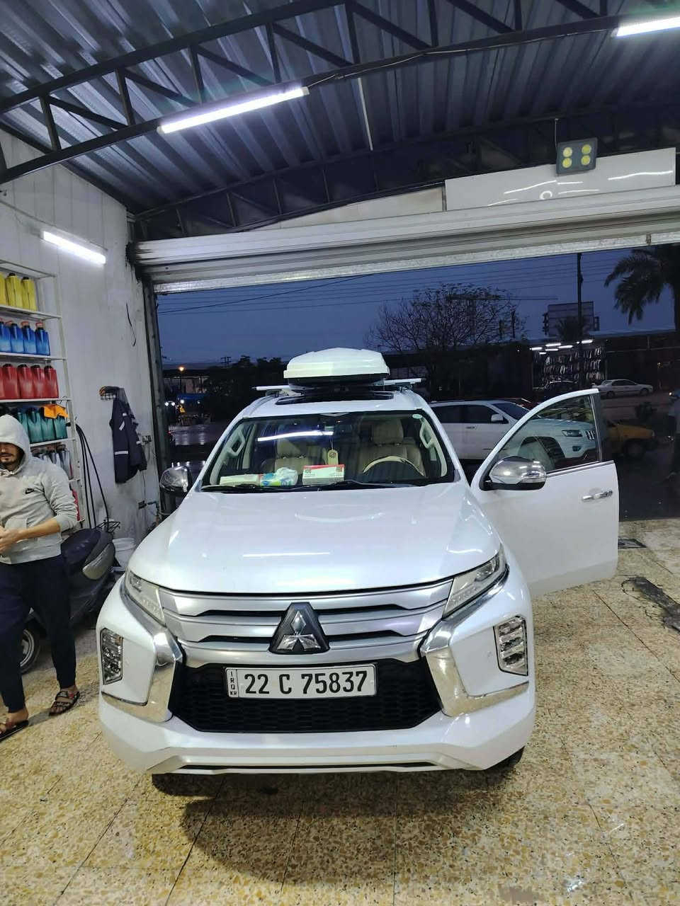 سلام عليكم
باجيرو سبورت
موديل ٢٠٢٠
ماشيه ٧٧الف كيلو
كفاله عامه فول مواصفات
سعر ب ٢٢٥ مراوس فقط ب جارجر او تاهو
***********
***********
