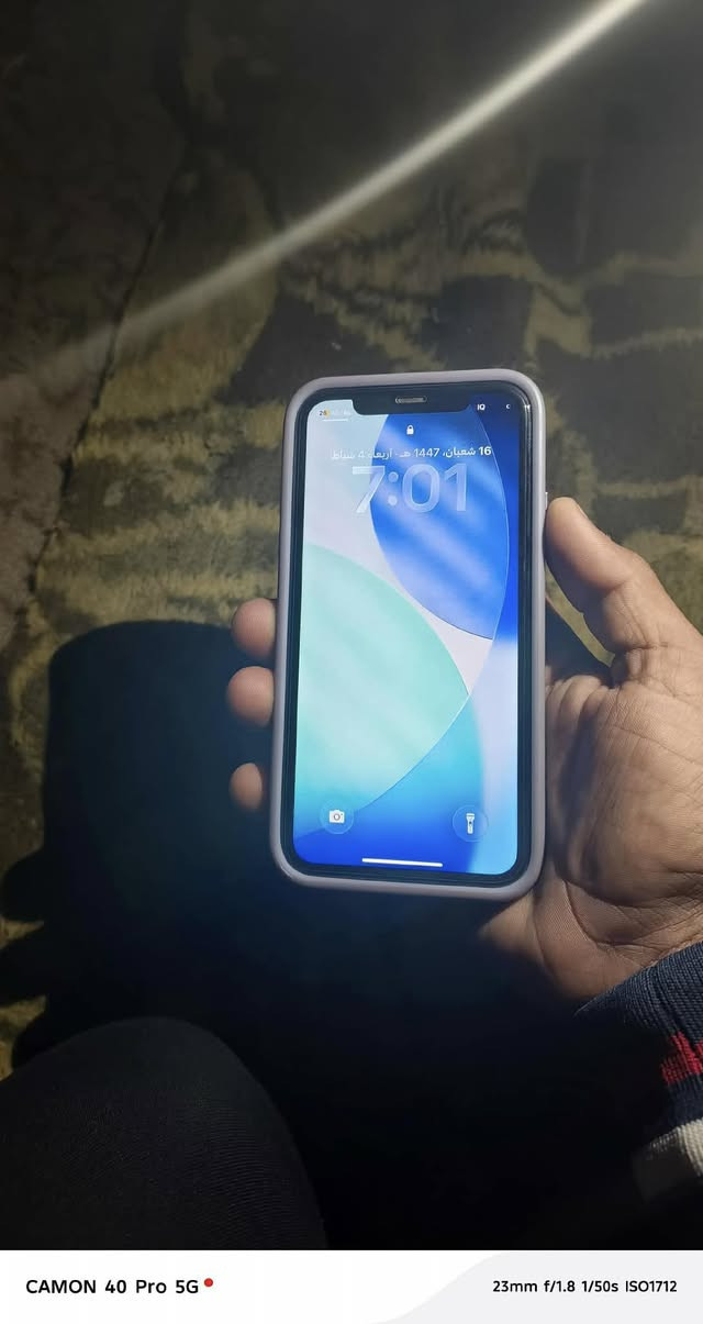 سلام عليكم ايفون للبيع 11 عادي مكفول ذاكره 128 بطارية 93 جهاز نضيف كما موضح  المكان بابل جبله تعال خاص أو الاستفسار ***********
