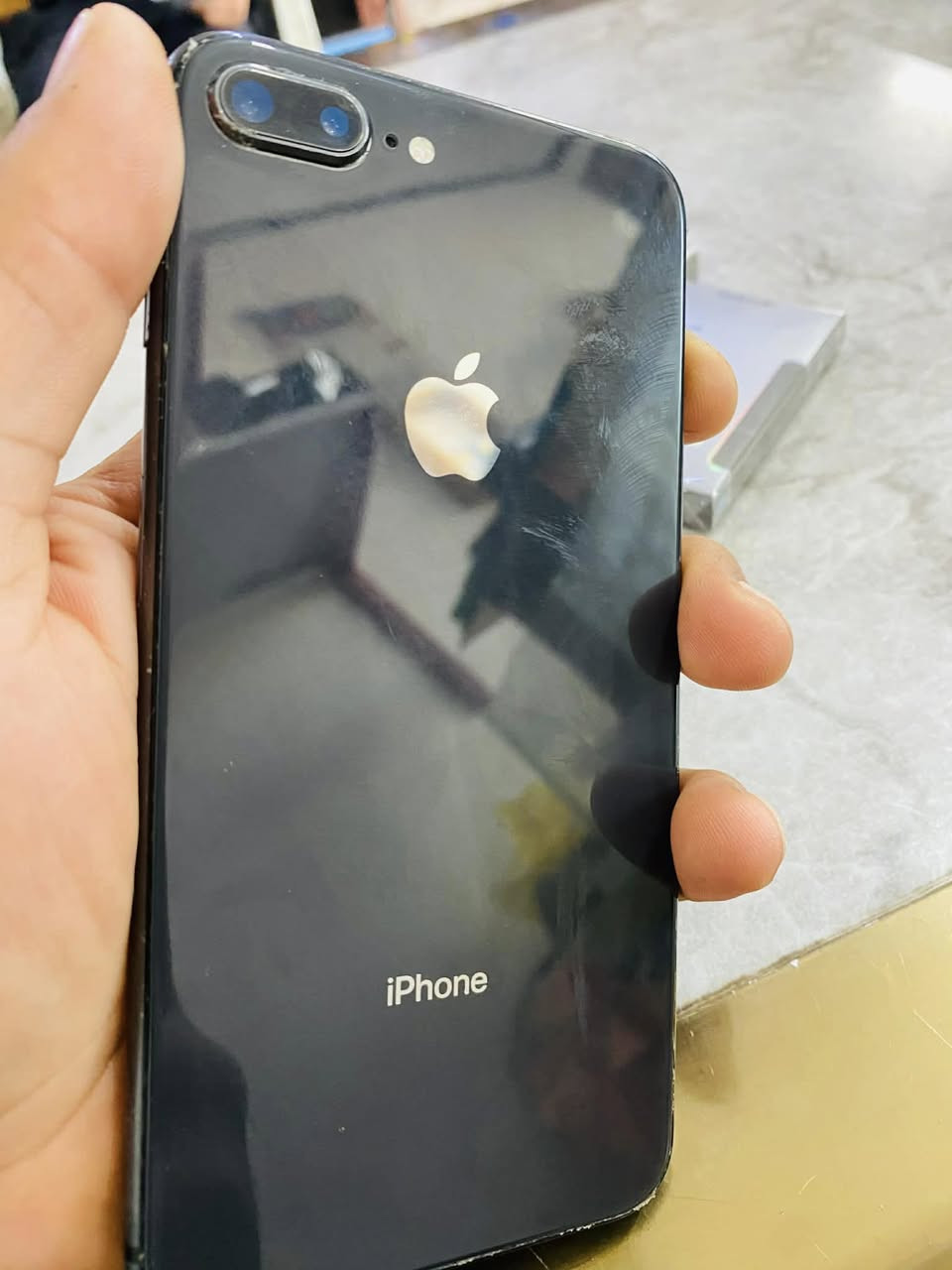 ايت بلاس ذاكره 64 بطاريه 100 مبدله وضهر مبدل مراوس فقط شعندك نزل مكاني بغداد اليوسفيه  واتساب ***********
