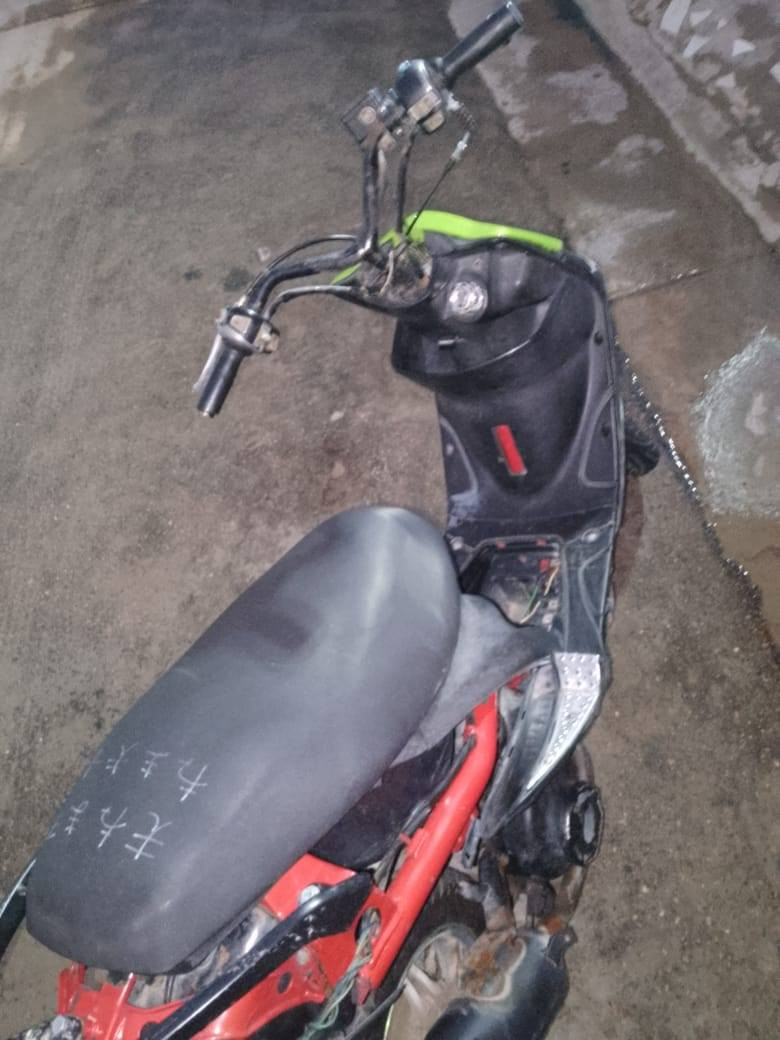 سلام عليكم دراجه
ماكس للبيع مال لعب مكينه
بلاديه صالنصه رياضي 
السعر 350وبيه مجال
العلوان الشعب رقم الهاتف***********
