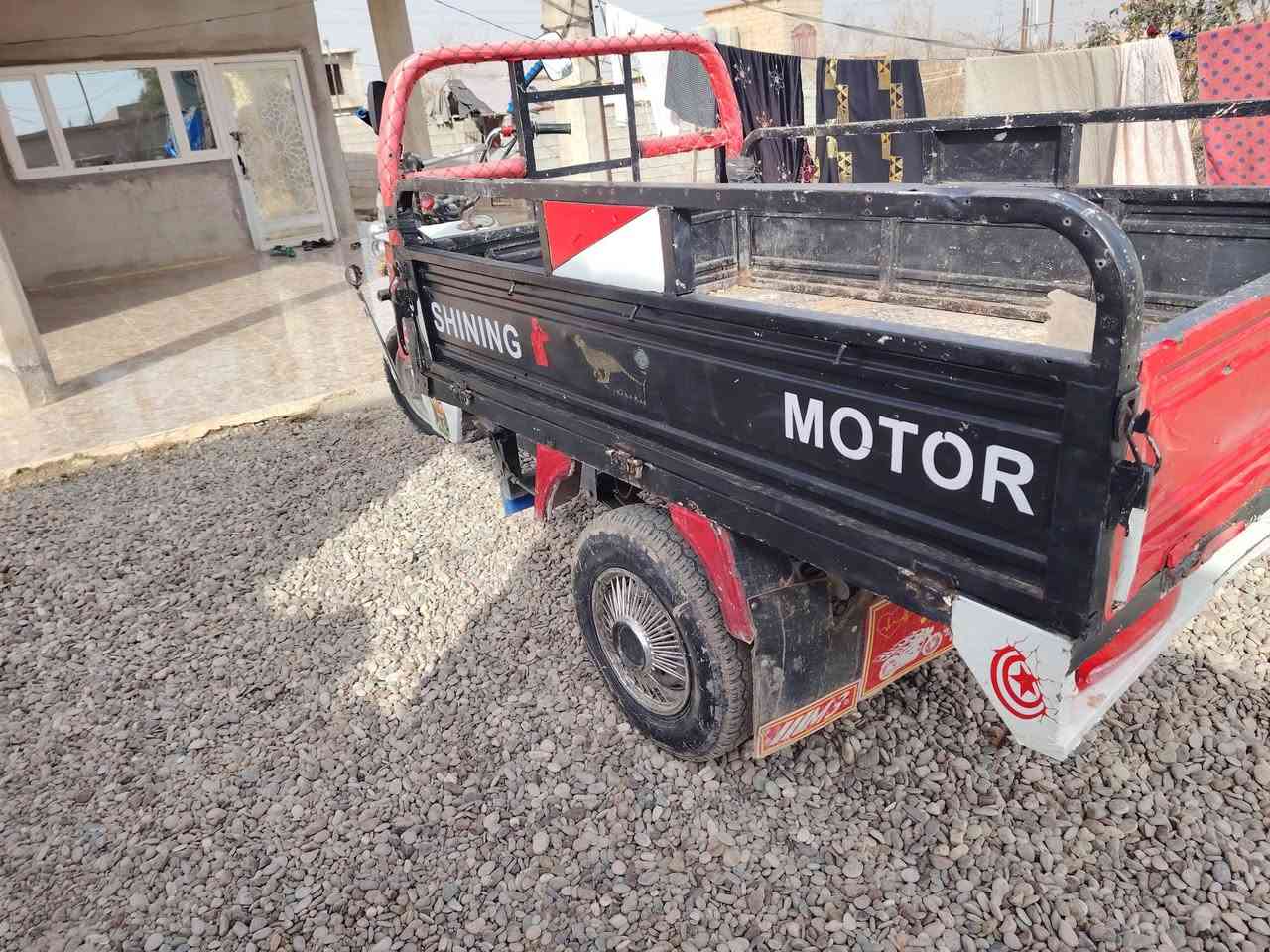 سلام عليكم  ستوته موديل عشرين  للبيع نضيفه  كهربائيّات شغاله أشاير تايرات جدد فحل عال نضيفه ألتصال علا ألرقم***********
