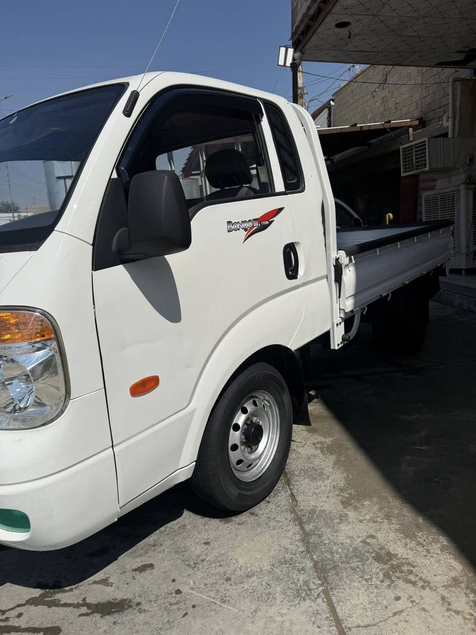 سلام عليكم كيا مديل 2007 رقم بغداد أنكليزي مكينه مسكر جديده السياره كفاله عل سونار مكفوله من فتح وصبغ وضربه السعر 98 او بيهه مجال مكان السيآره بغداد ***********
